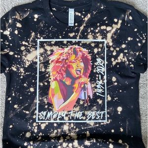 Tina Turner memorial shirt